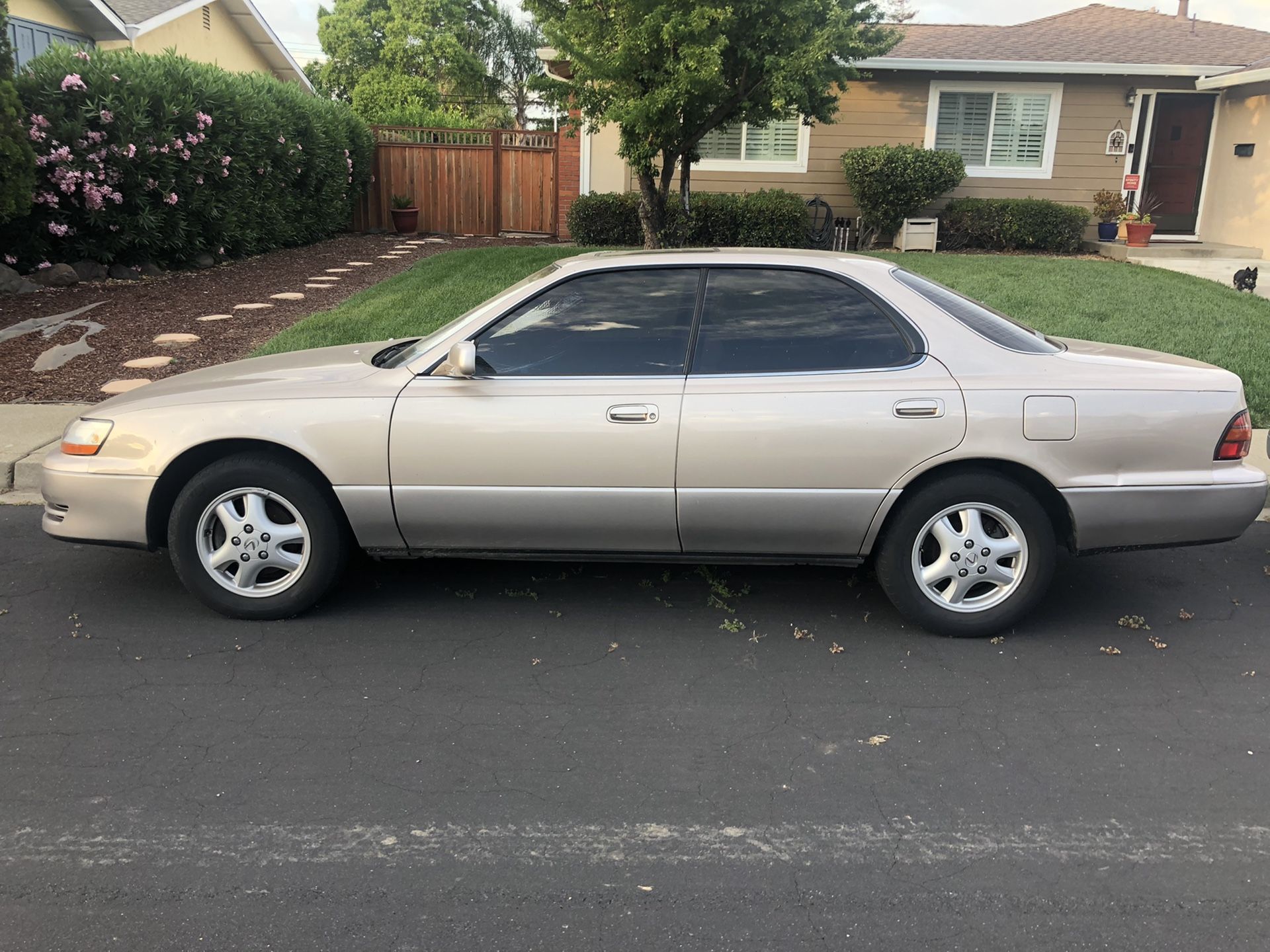 1994 Lexus ES 300