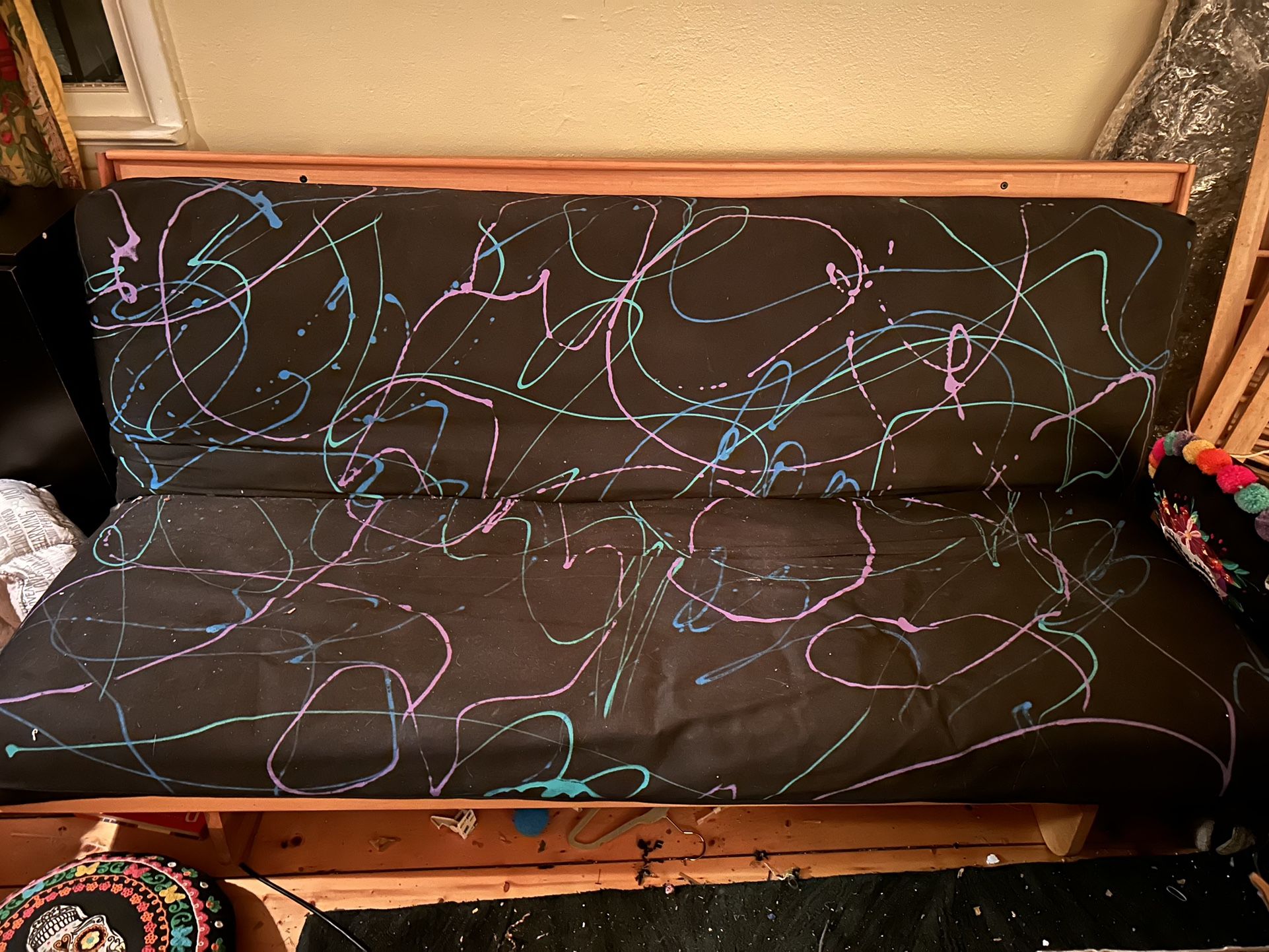 Free Vintage 80’s futon