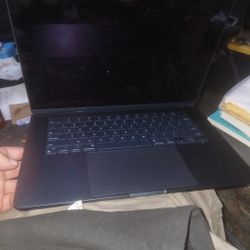 MacBook Air 15” M2 (A3114) – Powers On, No Display – AS IS