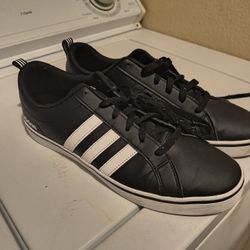 Men's Adidas Size 11 1/2