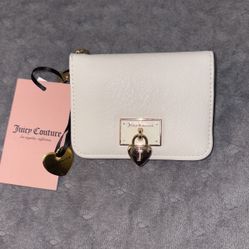 Juicy Couture White Faux Leather Mini Keychain Wallet