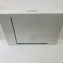 MacBook Air 15INCH 256gb