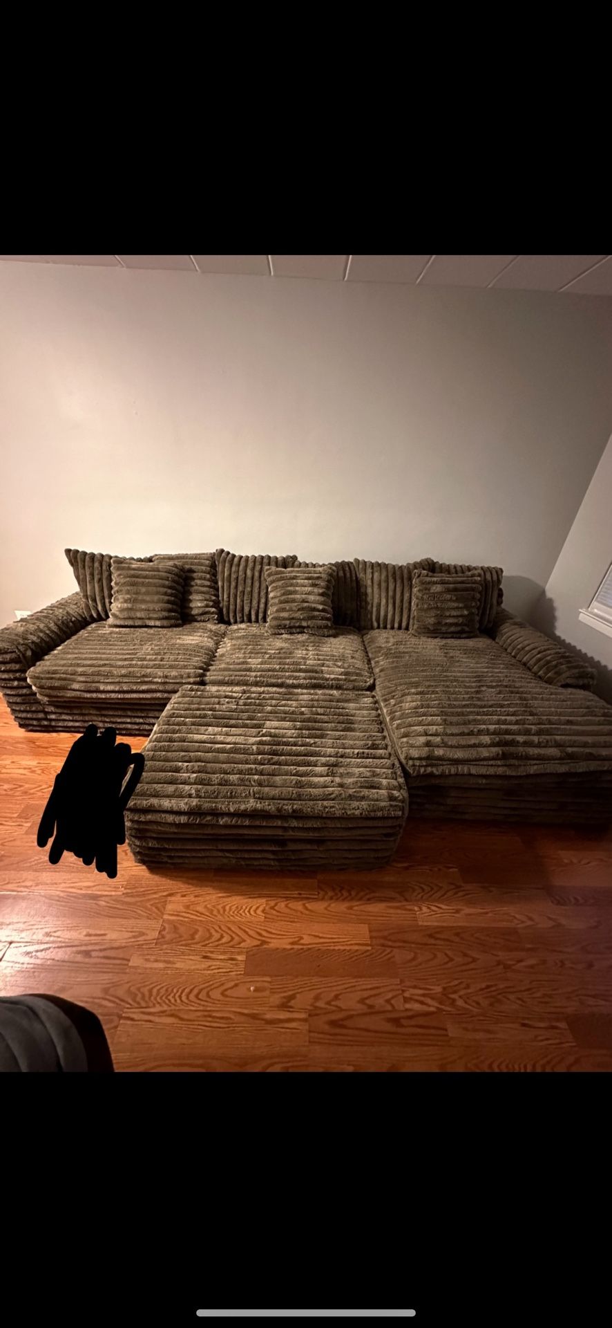 Bentley Plush Soft 6-Person U-Shaped Sectional Sofa with Chaise, Coffee