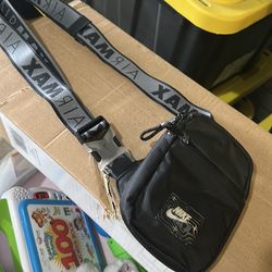 Nike cross body bag