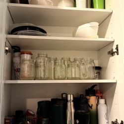 Miscellaneous Kitchen Items & Appliances