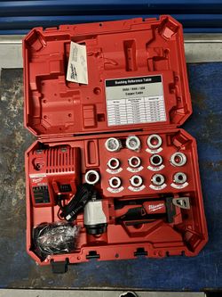 Milwaukee Cable Stripper M/18