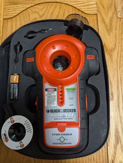 Black & Decker Laser Leveler And Stud Finder