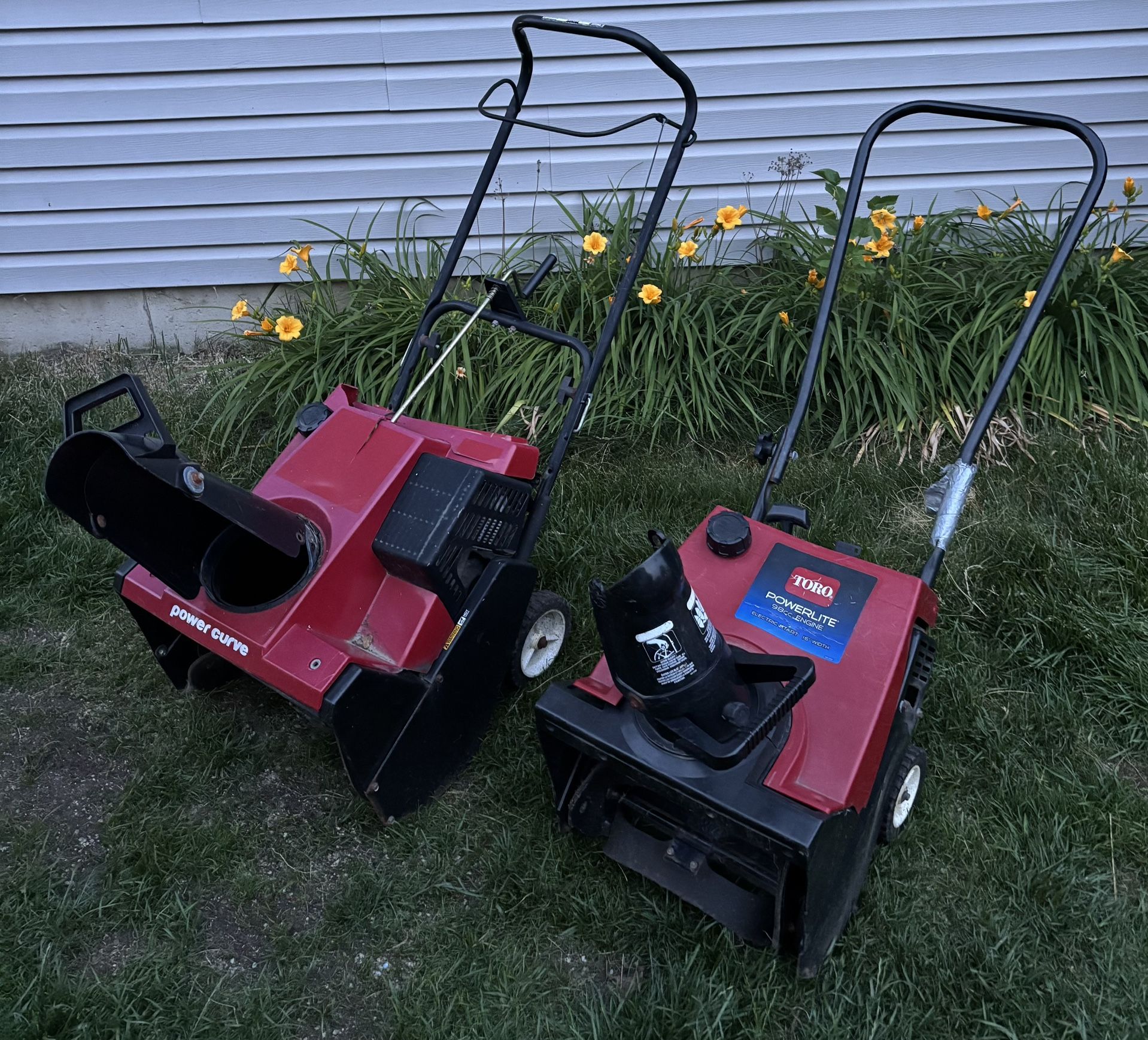 2 Toro Snowblowers $5 for both