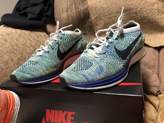 Racers multicolor blue nike flynit