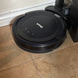 Shark Robot Vacuum