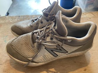 New Balance Metal Cleats 10.0