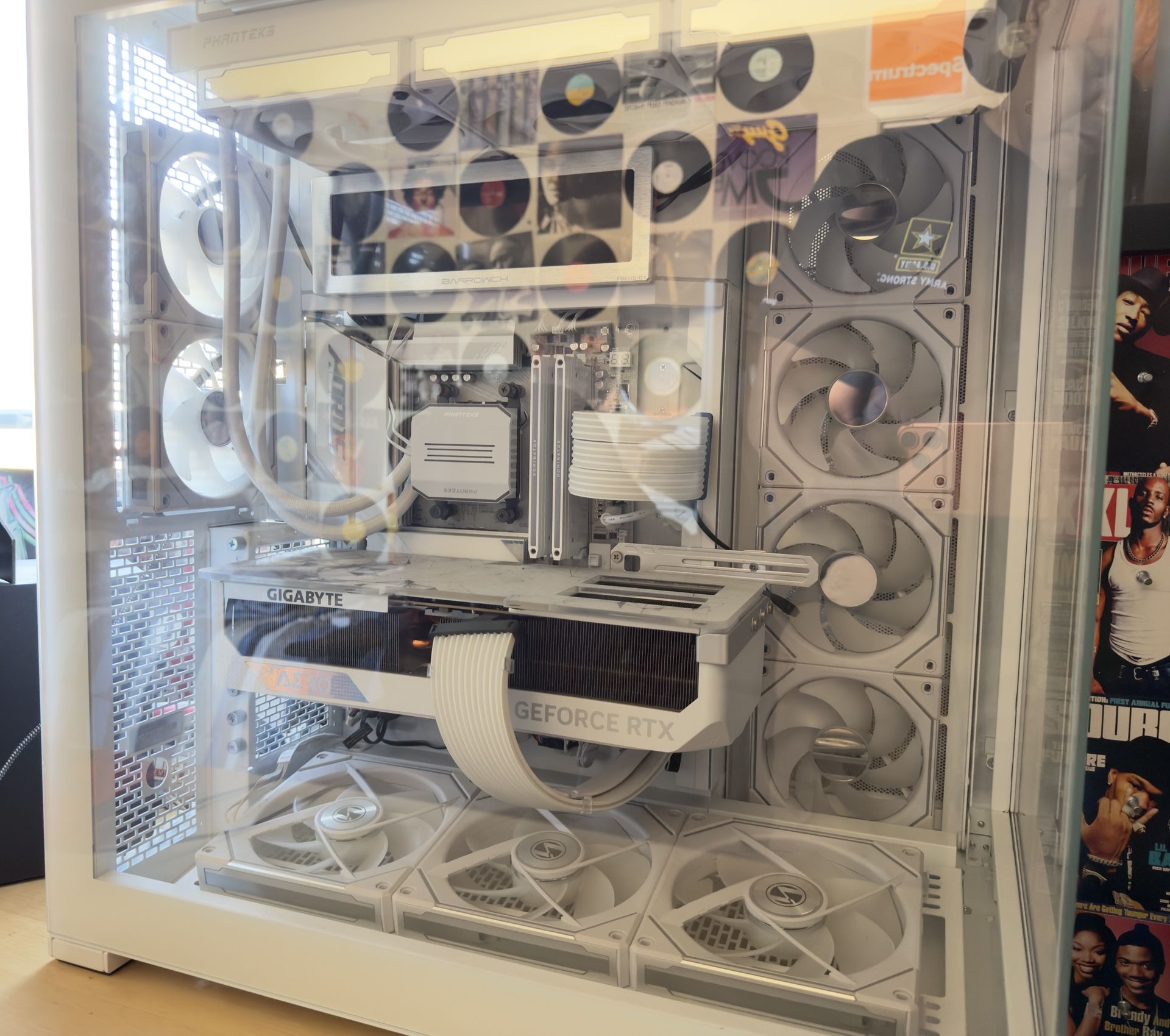4090 + 9800X3D Gaming PC (All White)