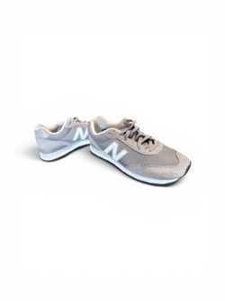 Women’s New Balance Sneakers