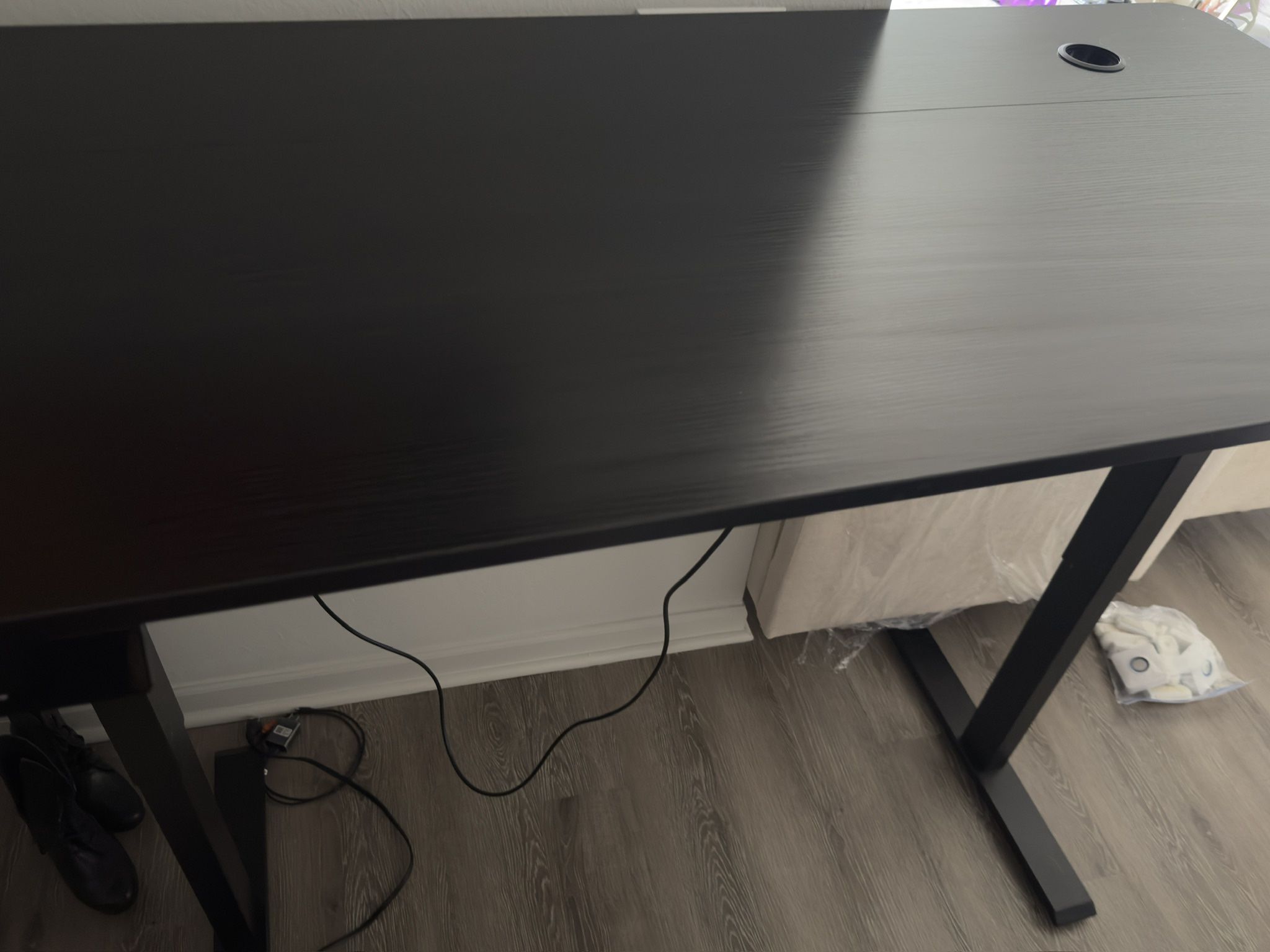 Electric Standing Desk