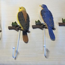 4 bird wall hooks / coat hooks
