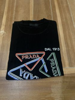 Prada Tshirt Size Medium 