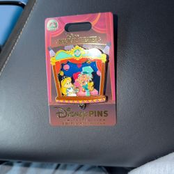 2026 Disney Parks Magical Theater Alice In Wonderland Mad Hatter LE 4500 Pin