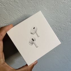 Gen 2 Never Worn Pods