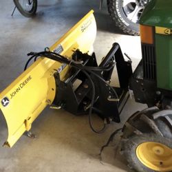 John Deere 54 Inch Quick Hitch 4 Way Hydrolic Dozer/Snow Blade