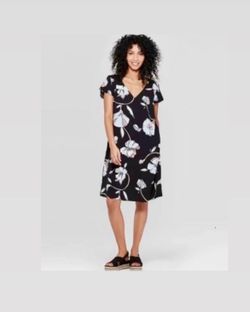 Dress w/ Pockets