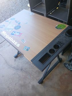 Art table