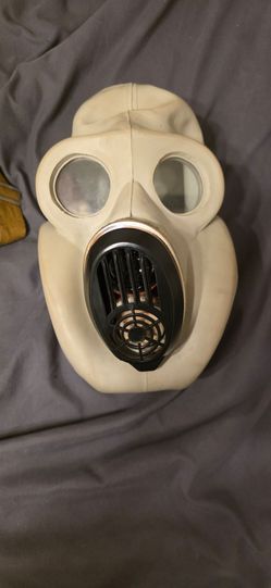 VINTAGE GAS MASK
