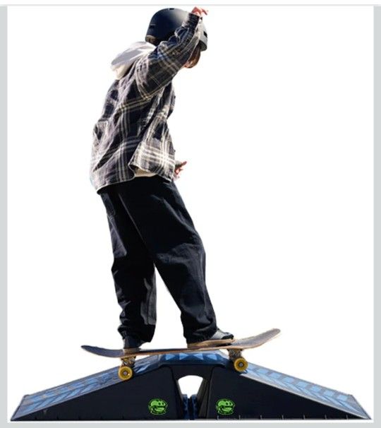 Ten-Eighty Micro Flybox Launch Ramp Set with 2 Connecting Ramps, Portable Skateboard,