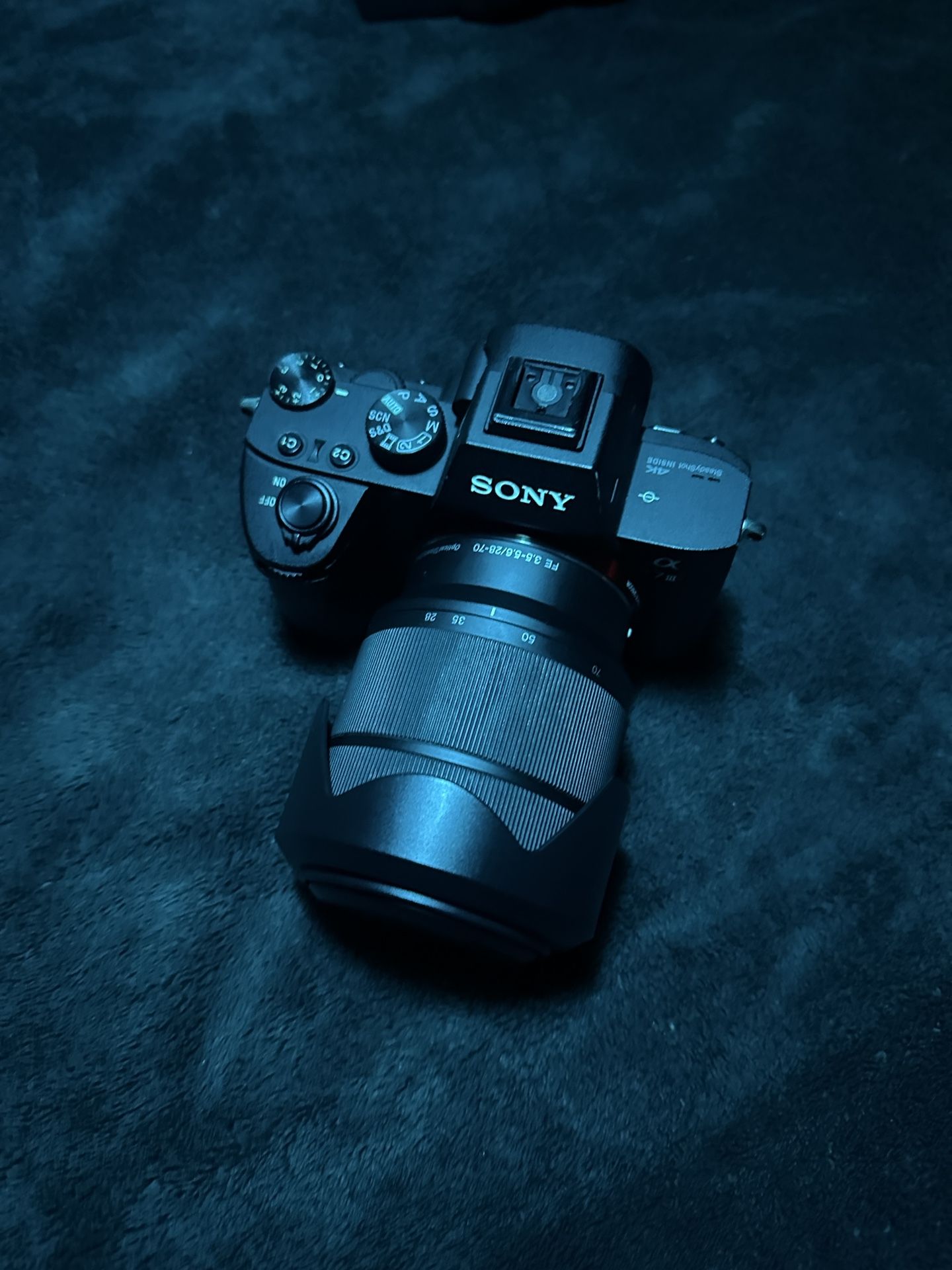 Sony A7 III (lens Include)