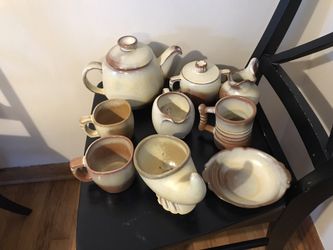 Frankoma 11pc Quality Pottery set