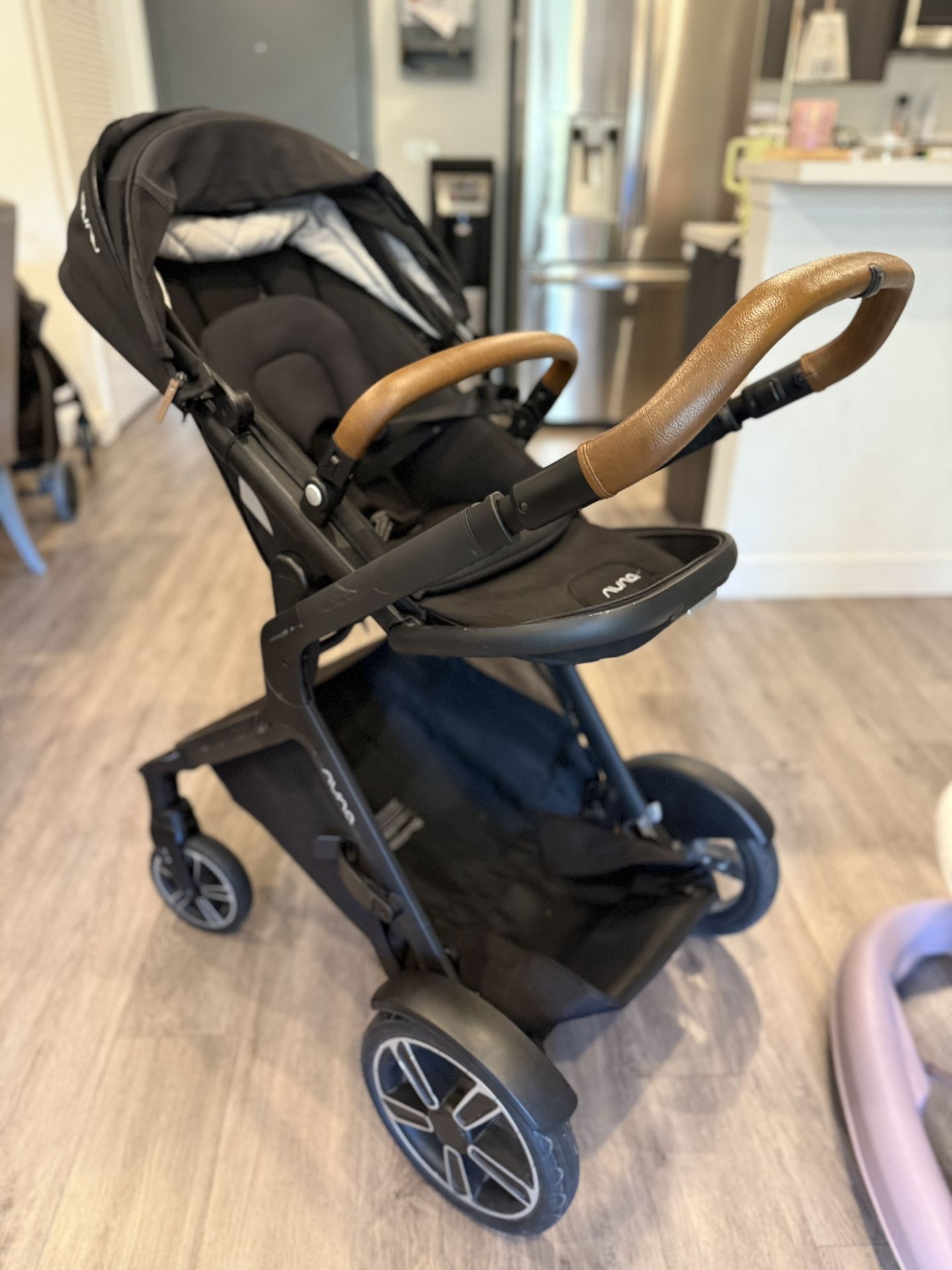 Nuna DEMI Grow Stroller
