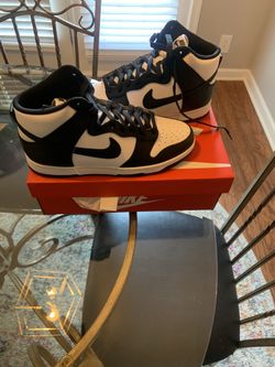 White/black Panda High Nike Dunks Sz10