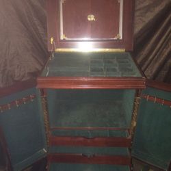 4ft Tall Jewelry Box 