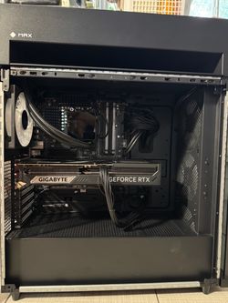 Gaming PC, Ryzen 7 9700X // RTX 5070 Ti // 32Gb ram ddr5 // 1Tb ssd // 1200W