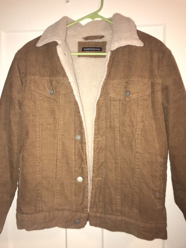 Brandy Melville ELISHA FUR CORDUROY JACKET for Sale in Bothell WA OfferUp