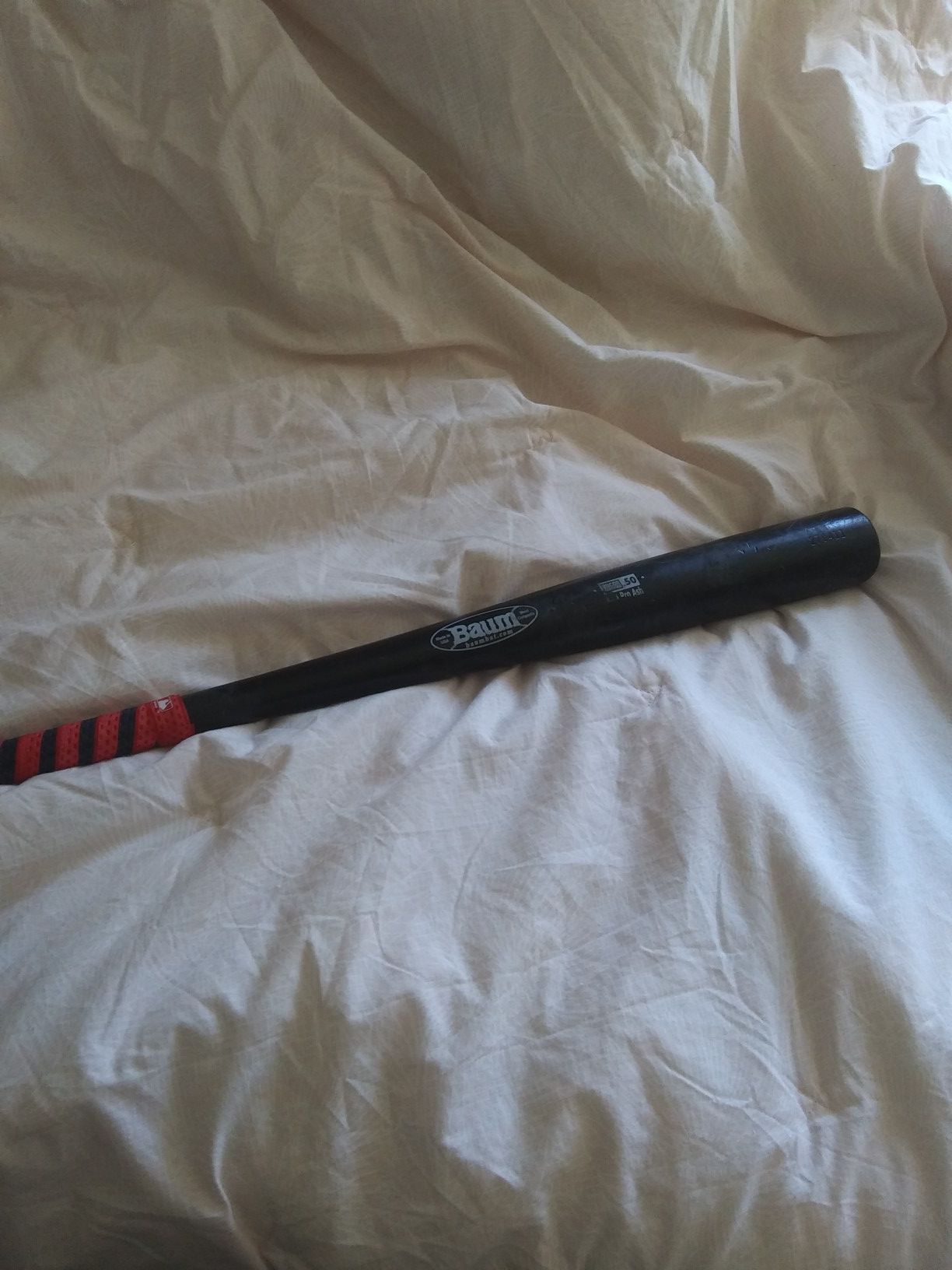 33" Baum baseball bat