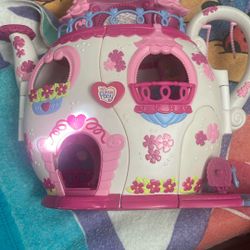 Vintage My Little Pony Doll House 