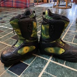Forum Snowboard Boots 11.5 Men’s