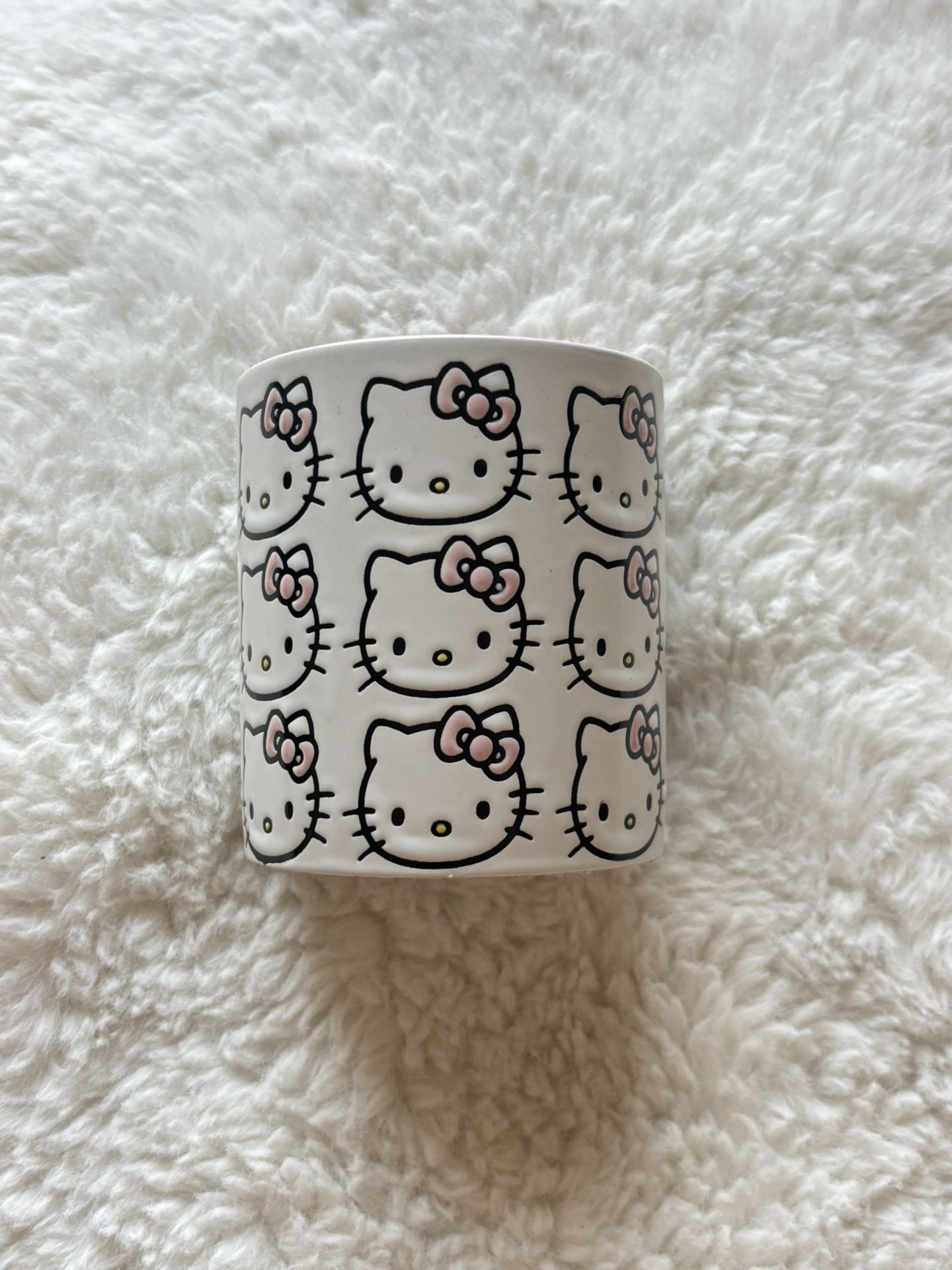 Hello Kitty Candle