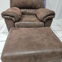 Leather Chair And Ottoman 