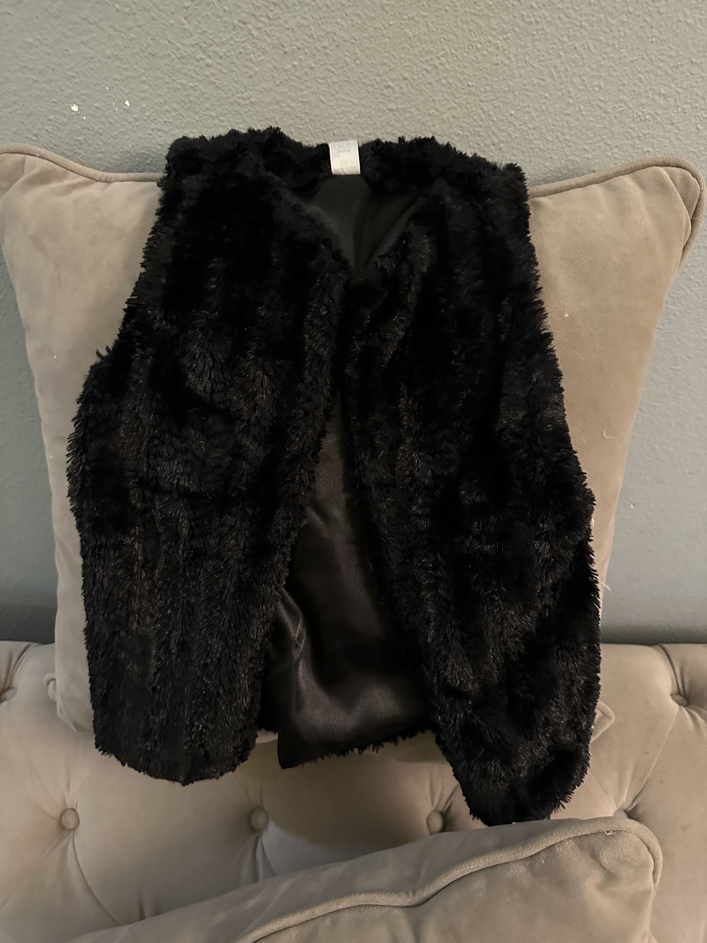 Beauties Faux Fur Vest Sz 7-8