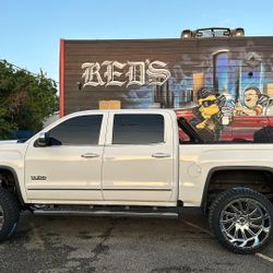 7” Rough Country Lift Installed On 07-18 Chevy Gmc Trucks Finance Available Parts And Labor 