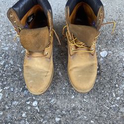 Brown Timberlands boots size 8