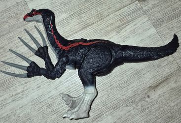 Jurassic World Dominon Therizinosaurus Slashing Dinosaur