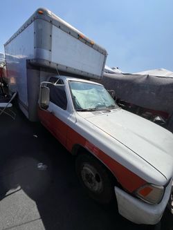Toyota box truck