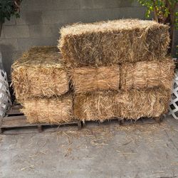 Hay Bales 