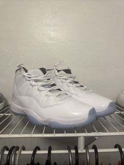 Jordan 11 “legend Blue” Size 11.5 VNDS