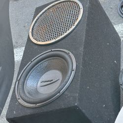 Box W Speaker 