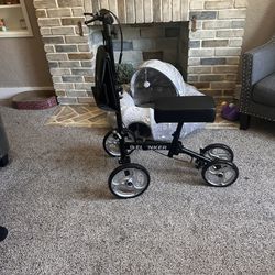 Knee Scooter Brand new!! 