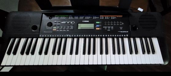 61 Keys Yamaha