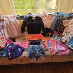 Girls Size 4 Bundle Of Clothes